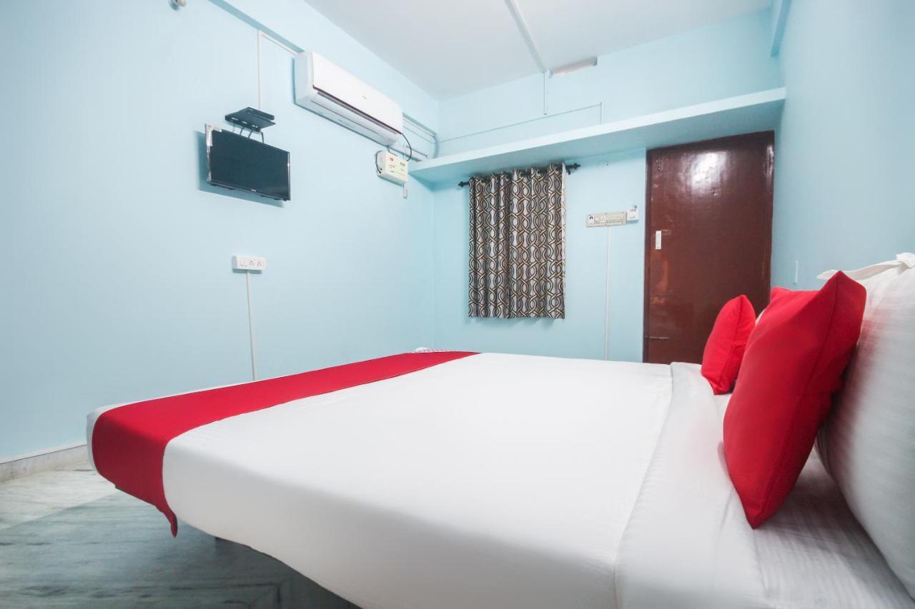 Oyo Flagship 48158 Ss Towers Hotel Podanur Kültér fotó