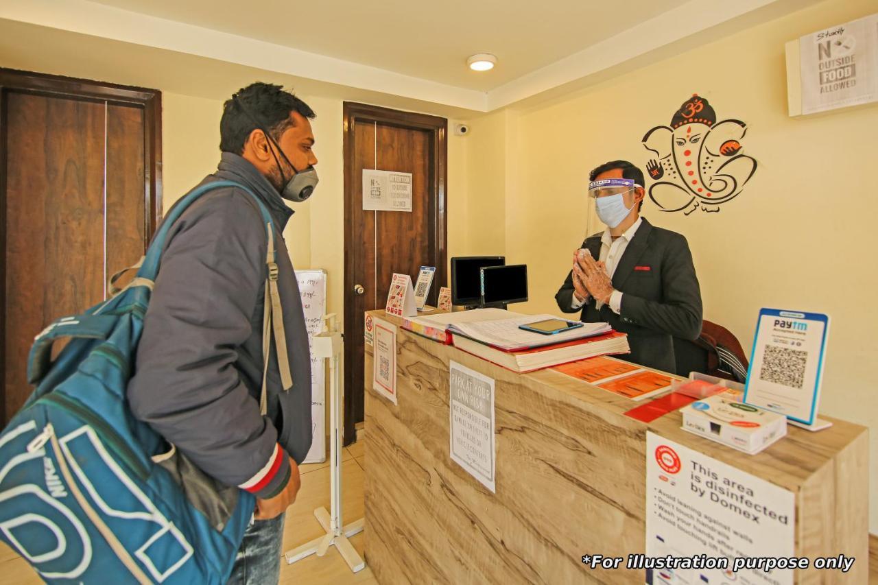Oyo Flagship 48158 Ss Towers Hotel Podanur Kültér fotó